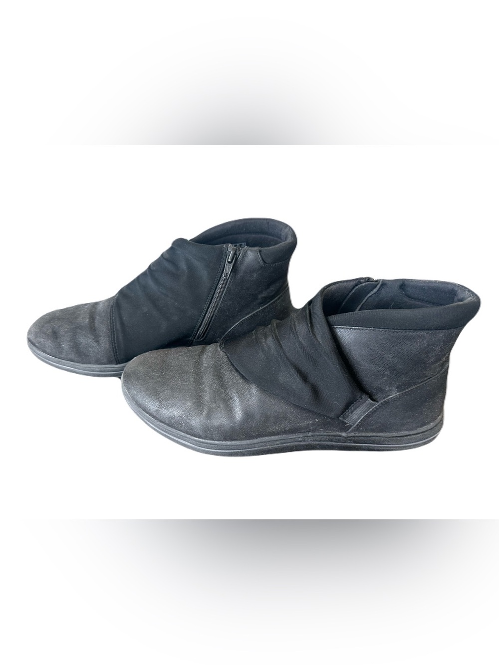 CLARKS Cloudsteppers Breeze Dusk Ankle Boots